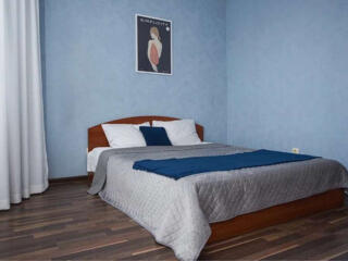 Продаётся трёхкомнатная квартира. Дарницкий район, улица Мишуги ...