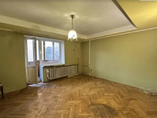 Продаётся однокомнатная квартира. Соломенский район, бульвар ...