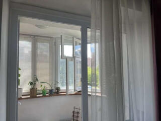 Продаётся трёхкомнатная квартира. Дарницкий район, улица Ахматовой ...