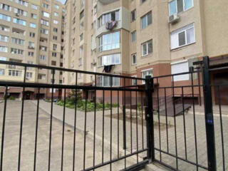 Продам 3-х кімнатну квартиру в ЖК "Новий Квартал" (вул.Бочар