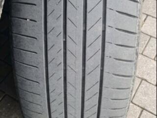 Bridgestone Alenza 001 235/55 R19