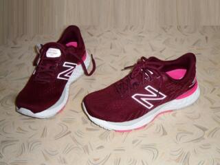 Женские кроссовки New Balance (37.5 размер). Оригинал.