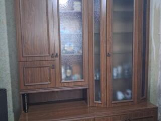 Продам стенку в отличном состоянии. Цена договорная.