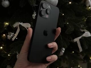 iPhone 16 Pro Max 256 GB — отличное состояние