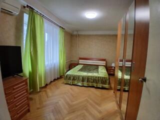 2 кв. ул. Новогоспитальная 5, (проулок Щорса), Печерск,