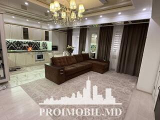 Vă propunem spre vânzare acest apartament cu2camere și living,sect. ..