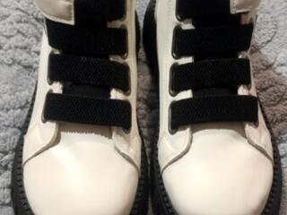 Зимние ботинки