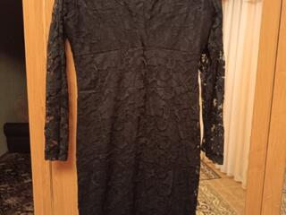 Платье чёрное кружевное