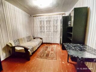 Сдам комнату в коммуне на ул. Варненской возле парка Марка Твена.