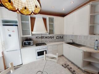 Пропонується до оренди роздільна 3-х кімнатна квартира в центрі Києва 