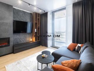 Пропонується в оренду видова 3-кімнатна квартира в ЖК Taryan Towers ..