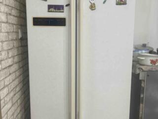 Side by Side Samsung в хорошем состоянии, широкий. ЦЕНА СРОЧНАЯ(2 дня)