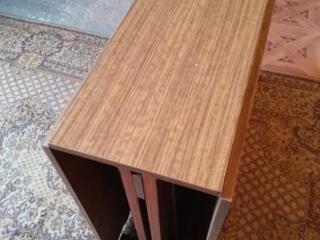 Стол книжка в отл состоянии