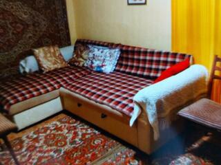 Продам 2х ком. квартиру Дубоссары ул. Октябрьская 15.а