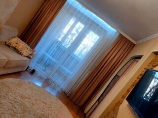 Продается 2к 50м2 3/5 "Дворянское Гнездо "