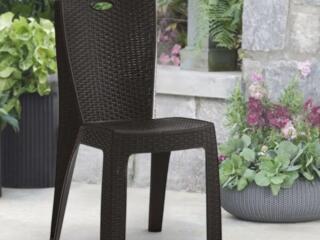 Новые стулья 6шт по 250р + новые столы 8шт по 200р