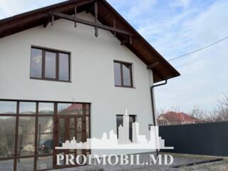 ​ Vă propunem spre chirie această casă amplasată în or. Vatra, str. ..