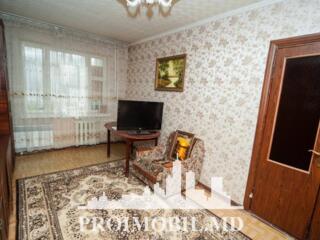 Vă propunem spre vânzare acestapartament cu 2 camere și living,sect. .