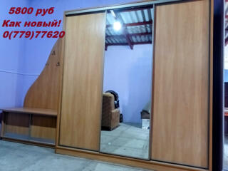 Два Шкафа-купе добротных, высоких, крепких, с зеркальными дверями. Шка