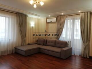 Пропонується в оренду 5-ти кімнатна квартира біля станції метро ...