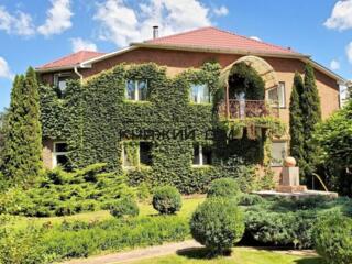 БЕЗ КОМІСІЇ!!! Пропонується до оренди 3-х поверховий коттедж в м. ...