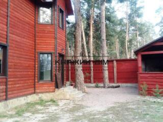 Предлагается в аренду дом на базе отдыха в Хотяновке. Площадь: 125 ...