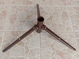 Подставка под ёлку.