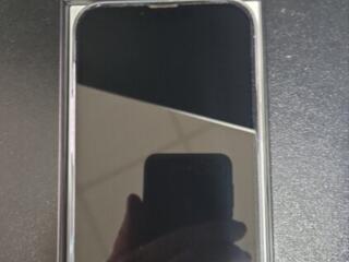 Продам телефон айфон 13 про макс 128