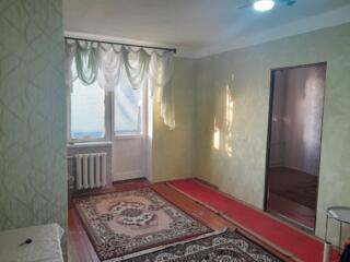 Продам двушку 3/4 с мебелью в центре города Днестровск, в р-не Милиции