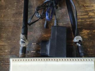 Продаётся роутер Tenda.