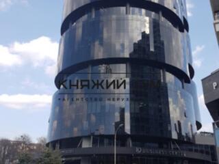 Бизнес центр IQ Business Center. Расположен в центре города в ...