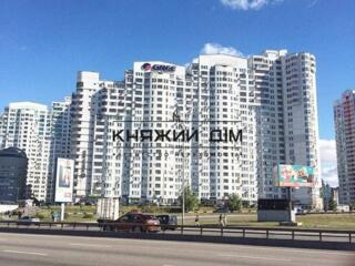 Пропонується в оренду офіс на проспекті Миколи Бажана 10, метро ...