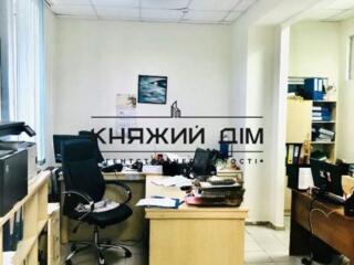 Без комиссии!Хороший офис 180 кв.м. в бизнес-центре м.Тараса ...