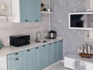 Светлая история начинается здесь