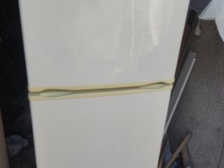 Холодильник Днепр Высота 150 см на 56 см