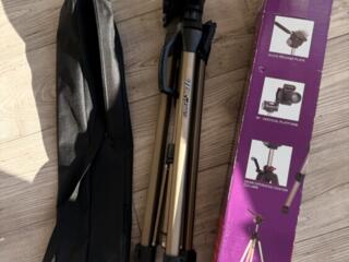 Продам новый штатив Tripod Weifeng WT3770
