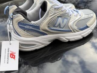 Продам новые кроссовки (не подошел размер)