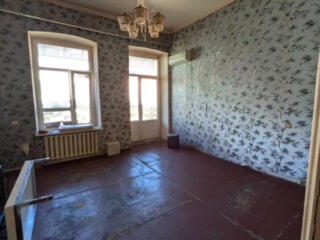 2-к Успенская/Кировский. Закрытый двор. АГВ