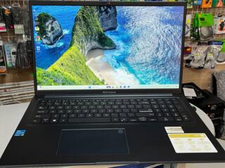 ASUS Vivobook 17 (F1704) / 17.3" / Pentium Gold 8505 / 8GB / 512GB SSD