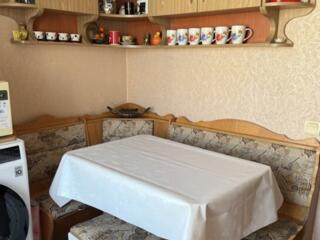 Продам кухонный уголок и угловой шкафчик