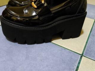 Туфли лаковые 37-38р