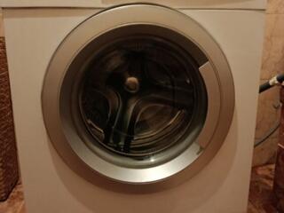 Стиральная машина в отличном состоянии
