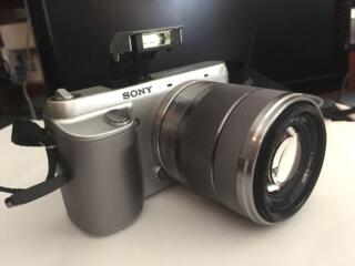 Sony NEX-F3