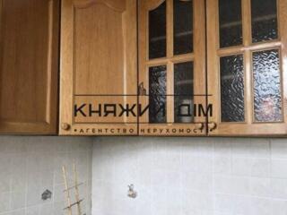 Пропонується комерційне приміщення на 3 повноцінні кімнати. Прекрасне 