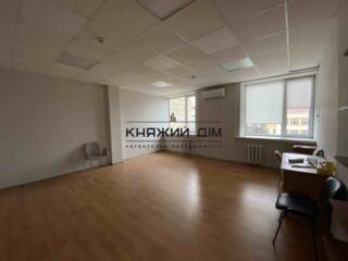 БЕЗ КОМІСІЇ! Оренда офісу в БЦ "Січових Стрільців", м. Лук’я