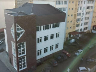 В продаже здание на Сахарова с частичным ремонтом. Под любой вид ...