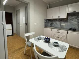 Продаётся однокомнатная квартира. Дарницкий район, проспект ...