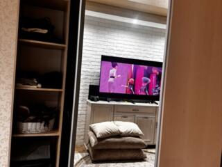 Шкаф угловой купе