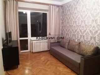 Здається 2-х к. Кв. по вул. Велика Васильківська 114, 45/50/8 кв. м, .