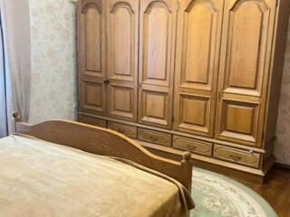 Продам СПАЛЬНЫЙ ГАРНИТУР